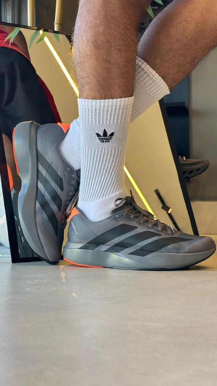 Tênis Adidas Shoess Palmas